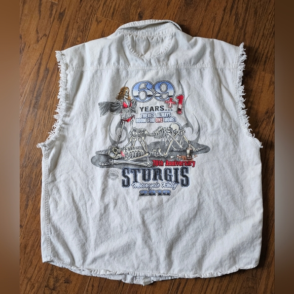 Sturgis Motorcycle Rally Shirt - Picture 1 of 3